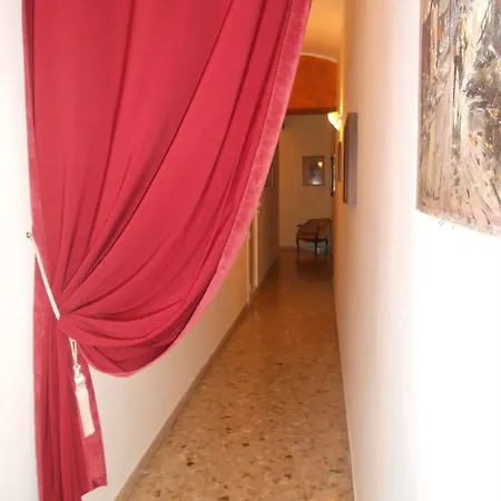 Piccadilly House Catania