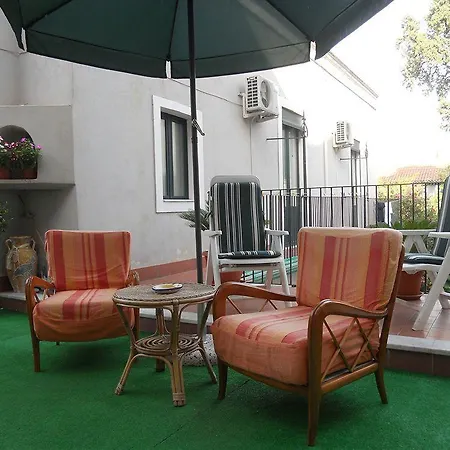 Bed & Breakfast Piccadilly House Aeroporto di Catania Fontana Rossa