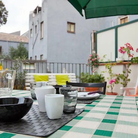 Piccadilly House فندق مبيت وإفطار كاتانيا