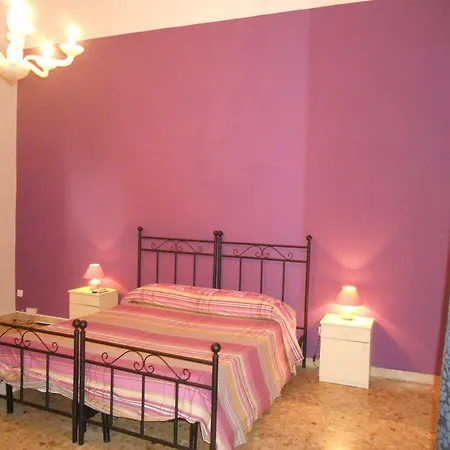 Bed & Breakfast Piccadilly House Aeroporto di Catania Fontana Rossa